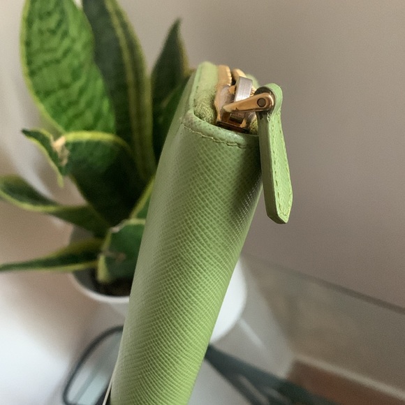 Prada Green Saffiano  Leather Zip Around Wallet - Picture 5 of 8